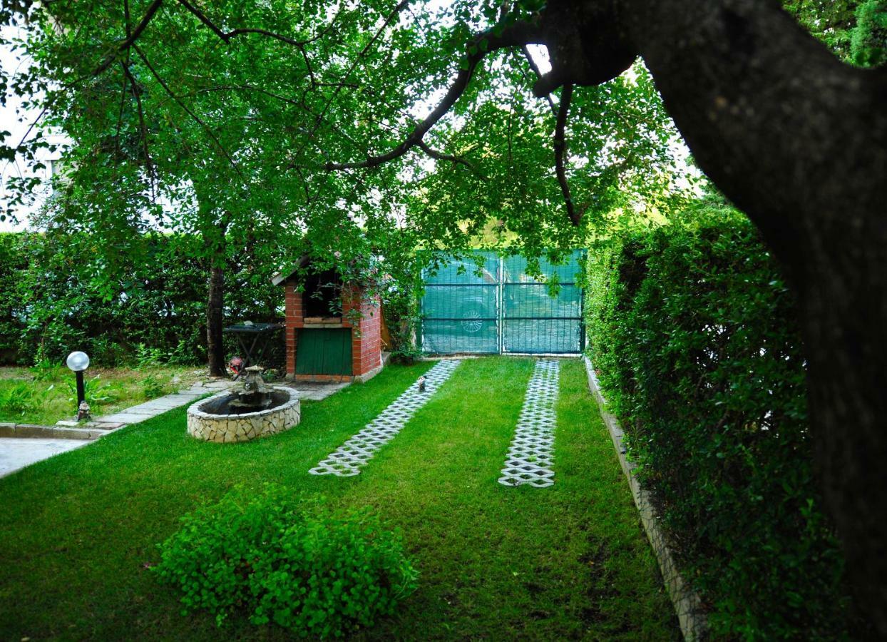Green Garden Apartment Split Exterior foto