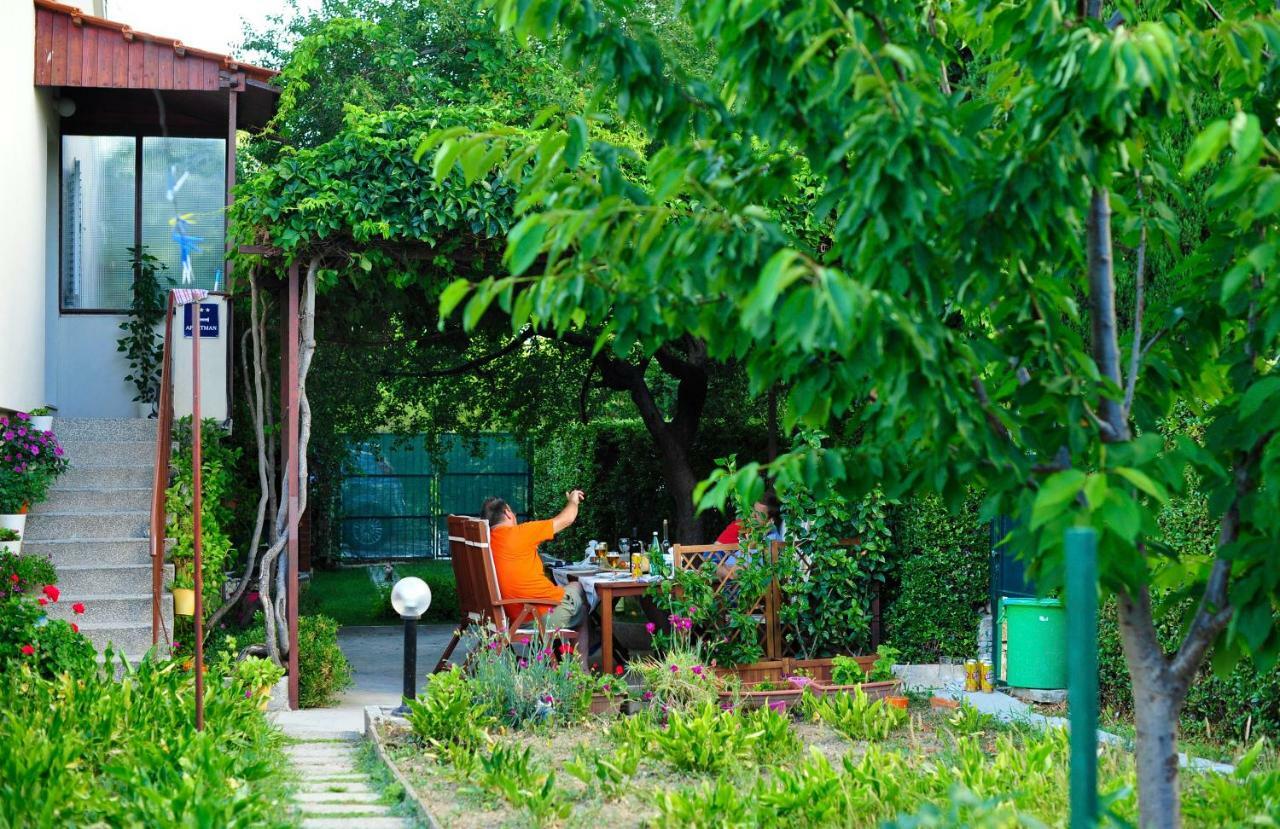 Green Garden Apartment Split Exterior foto